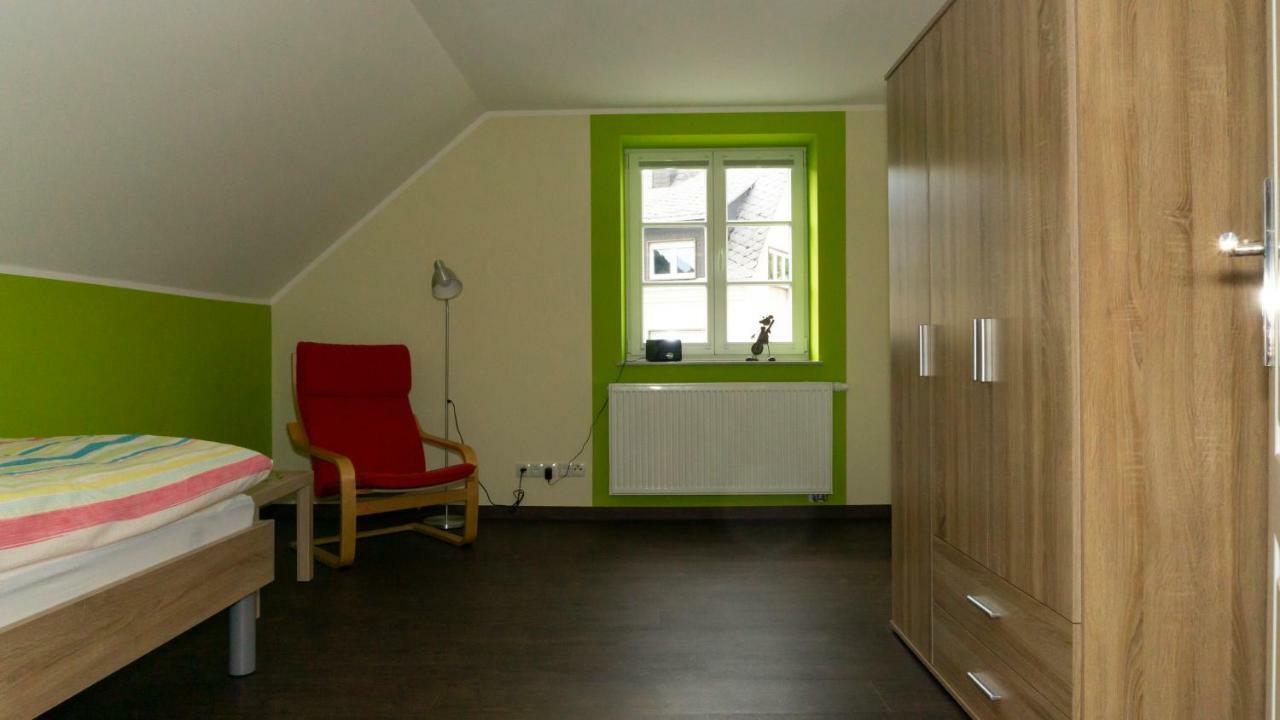 Ferienhaus Alte Schule Volkesfeld エクステリア 写真